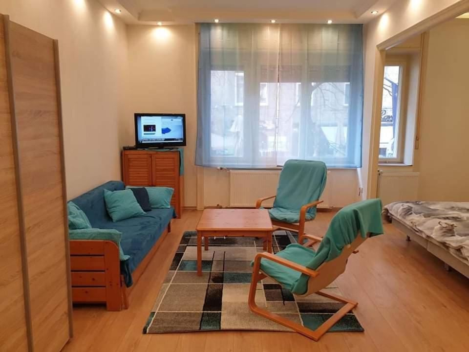 Lara Apartman بودابست المظهر الخارجي الصورة