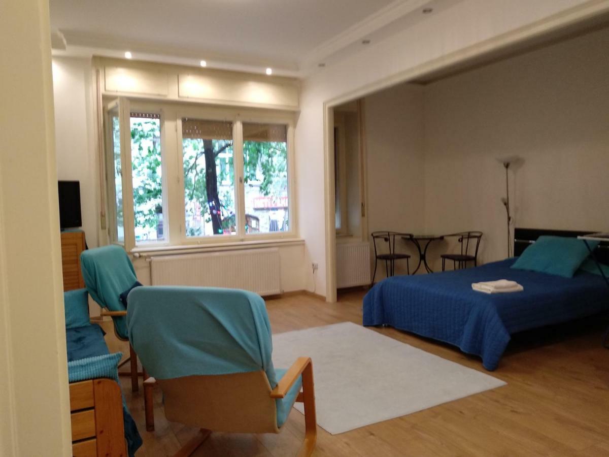 Lara Apartman بودابست المظهر الخارجي الصورة